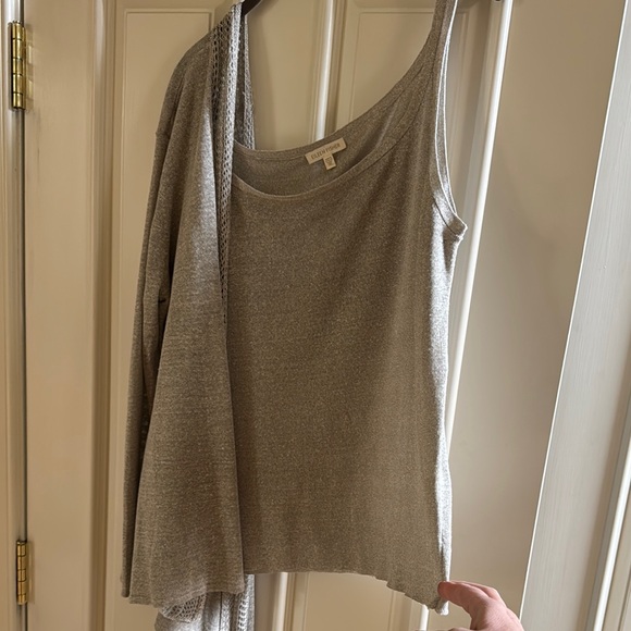 Eileen Fisher Women's 2 Piece Italian Linen and Silk Sweater Set. Size XL - Picture 5 of 8